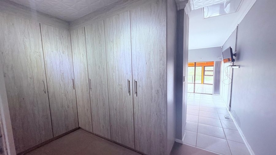 3 Bedroom Property for Sale in Hartenbos Central Western Cape
